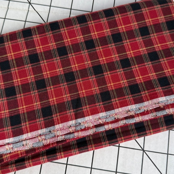 Vintage Red & Black Tartan Plaid Cotton Fabric – 34” x 42” Remnant - Picture 1 of 9